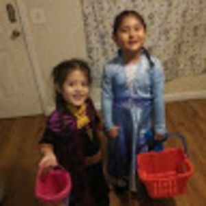 Meet your Posher, Claudia